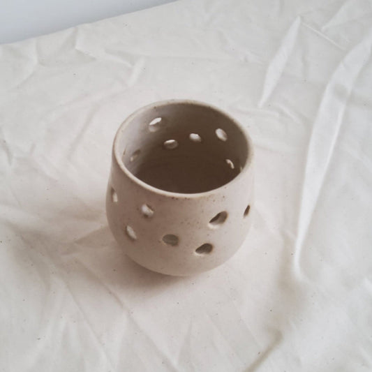 Candle holder matte